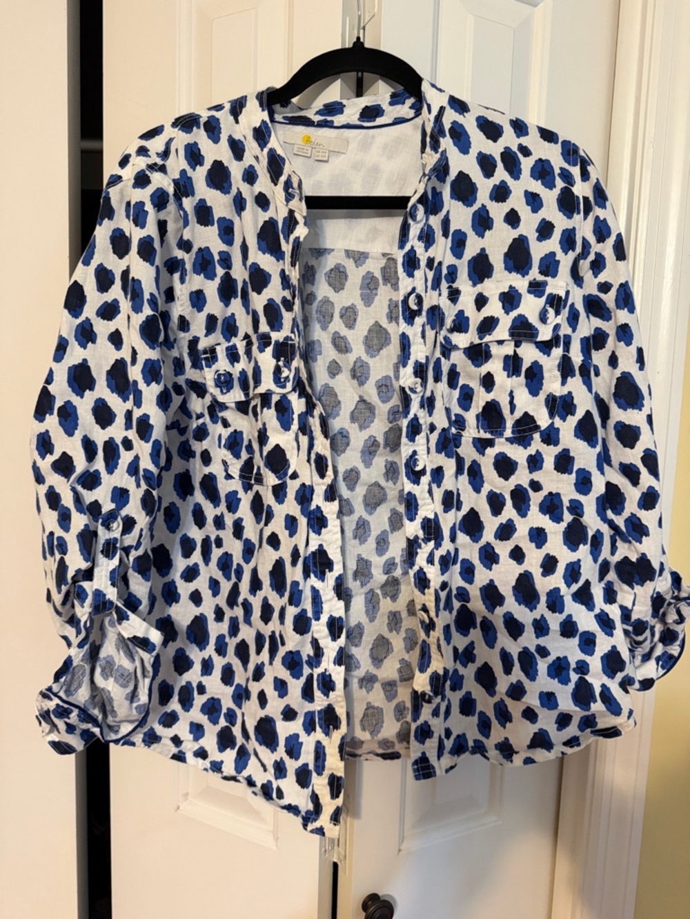 Boden White Button-Front Blouse with Blue Spot Print